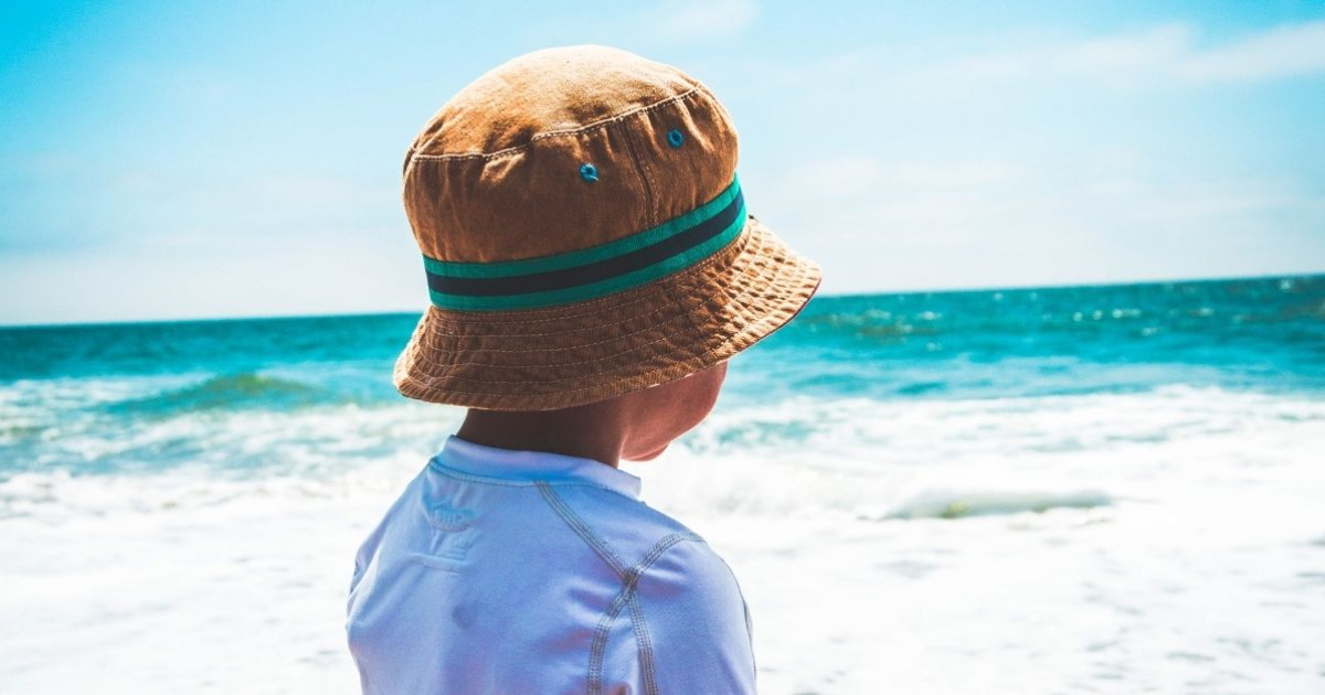 Gorras para niños: protege su cabecita del sol calor