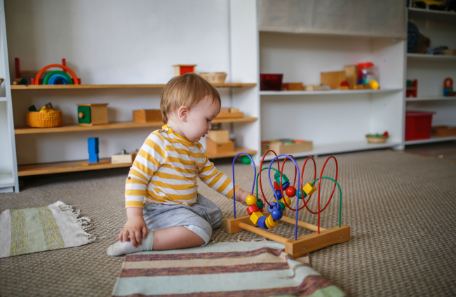Actividades Montessori para bebés de 0 a 3 años: estimula el aprendizaje y  autonomía de tu hijo mientras se divierte