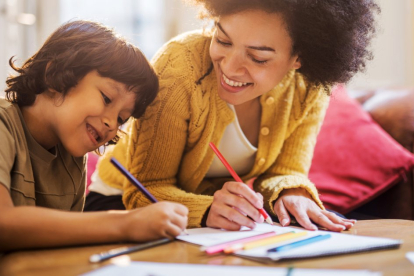 ¿Qué pasa si a tu hijo no le gusta dibujar? En muchas ocasiones a los niños o niñas no les gusta dibujar. ¿Cómo podemos motivarlo? Descubre estos consejos útiles.