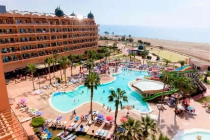 Hotel Colonial Mar, en Roquetas de Mar, Almería