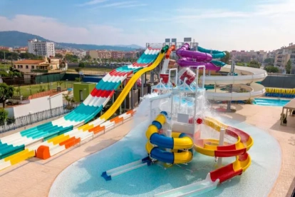 Hotel Golden Taurus Aquapark Resort, en Pineda de Mar, Barcelona