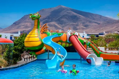 Hotel Gran Castillo Tagoro Family & Fun Playa Blanca, en Playa Blanca, Las Palmas