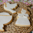 Cookies for a First Communion decorated with fondant