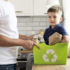Claves para enseñar a los niños a reciclar la basura en casa