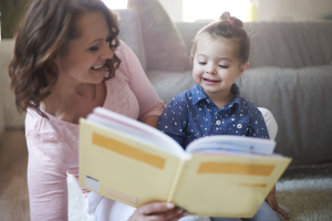 Por qué deberías leer en voz alta a tus hijos todos los días
