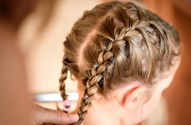 Peinados para niñas con el pelo corto: ¡fáciles y rápidos!