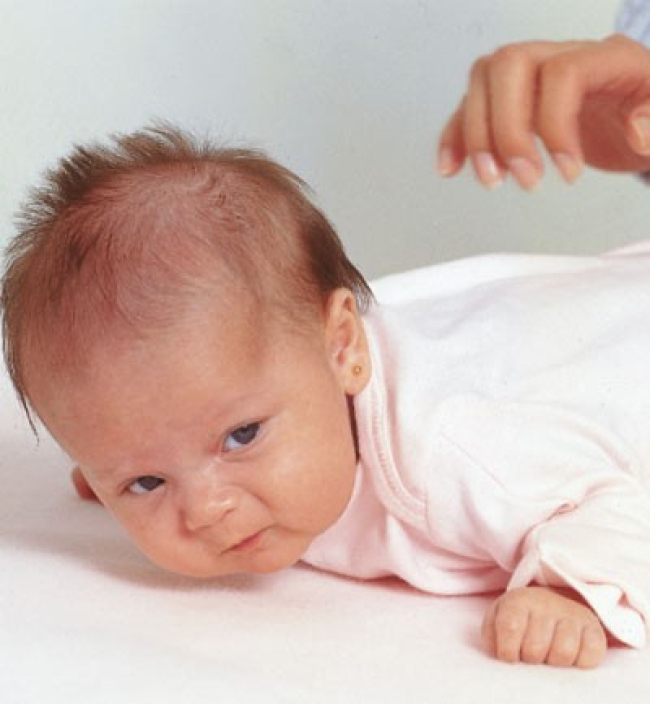 Ejercicios para bebés: boca abajo