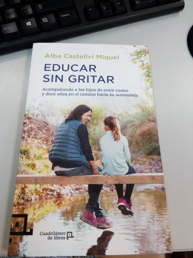 30.04.2020 - Educar sin gritar, libro seleccionado en la revista Ser Padres  - Alba Castellví