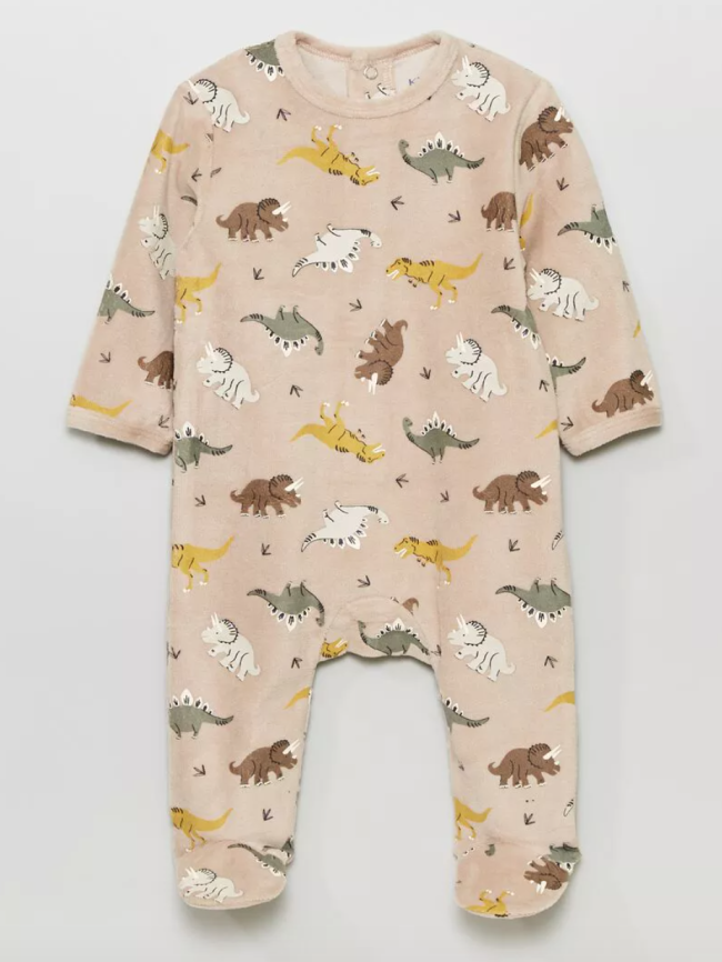 Pijama de terciopelo estampado, de Kiabi
