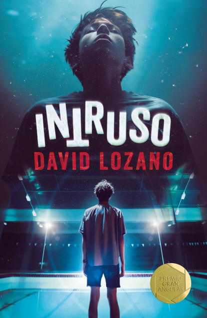 Intruso, David Lozano